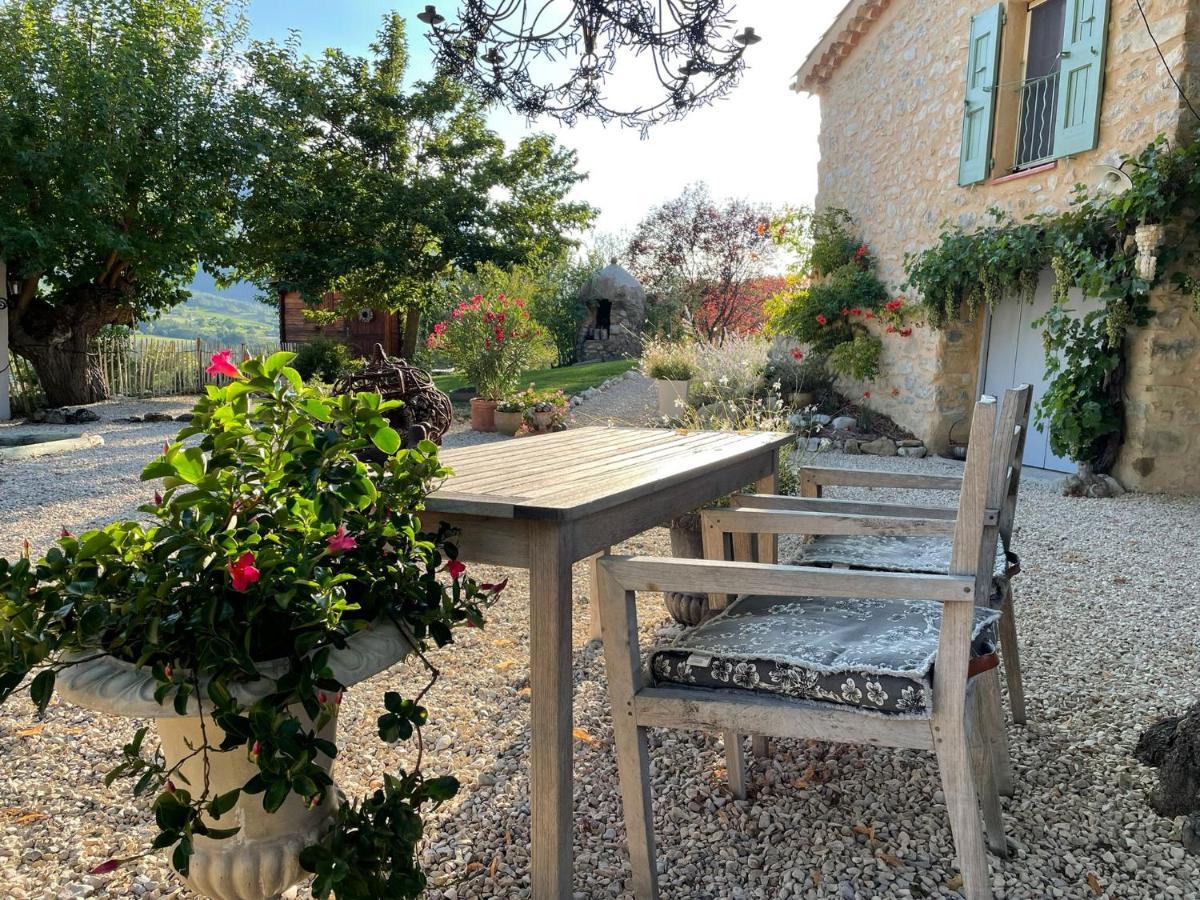 Mas Tulipe De Soie Bed & Breakfast Bevons Exterior photo