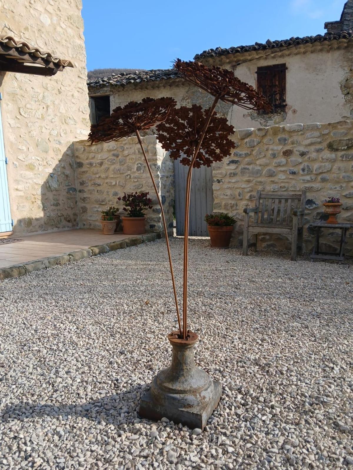 Mas Tulipe De Soie Bed & Breakfast Bevons Exterior photo