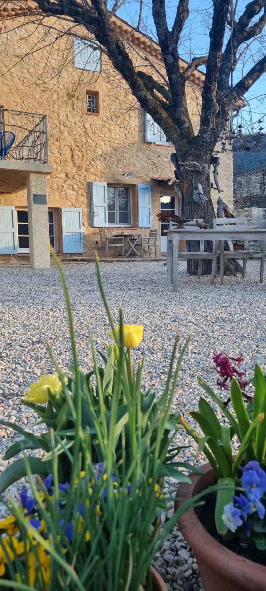 Mas Tulipe De Soie Bed & Breakfast Bevons Exterior photo